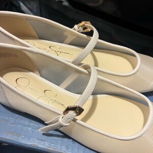 Jessica Simpson flats size 7